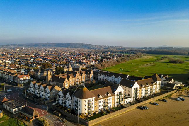 Royal Court, Royal Sands*Stunningly... 2 bed flat for sale
