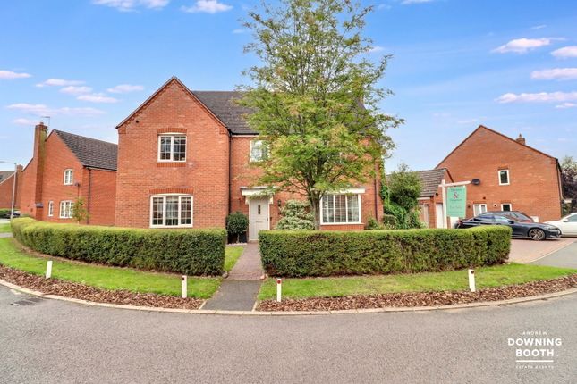 Newbold Close, Lichfield WS13 4 bed detached house for sale