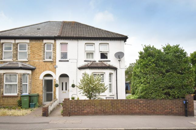 2 bedroom maisonette for sale