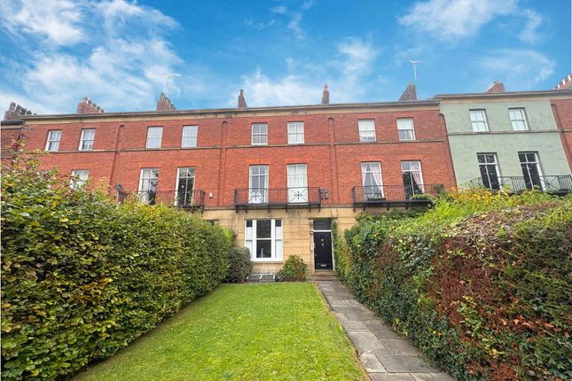 West Cliff, Preston PR1 9 bed block of apartments for sale