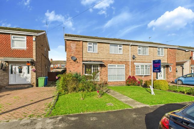 Bromwich Road, Willerby, Hull,  HU10 6SE 3 bed semi