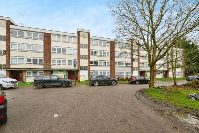 The Plain, Epping CM16 3 bed flat for sale