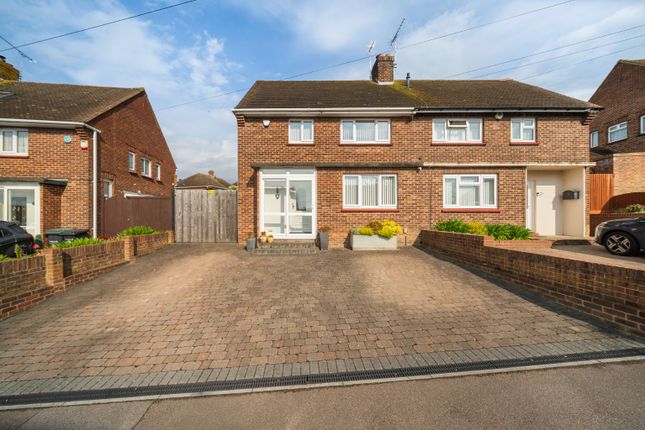 St. Davids Crescent, Gravesend DA12 3 bed semi