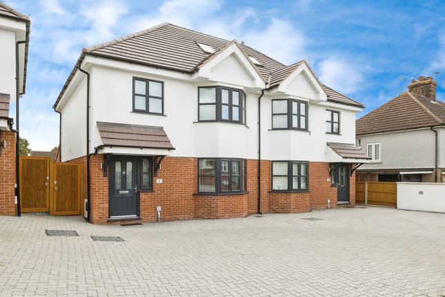 Semi-detached house for sale