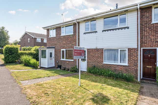 Glebelands, Pulborough, RH20 2 bed terraced house for sale
