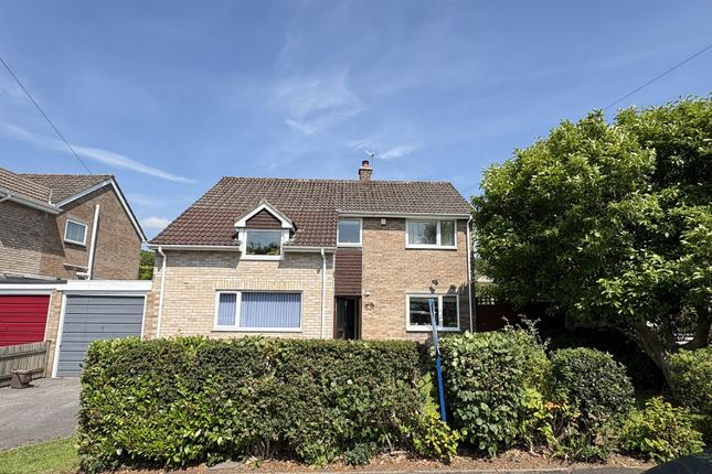 4 bed detached house