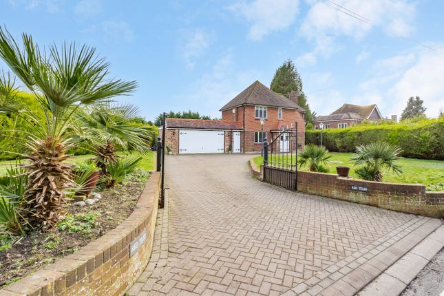 Pear Tree Lane, Shorne, Gravesend 4 bed detached house for sale