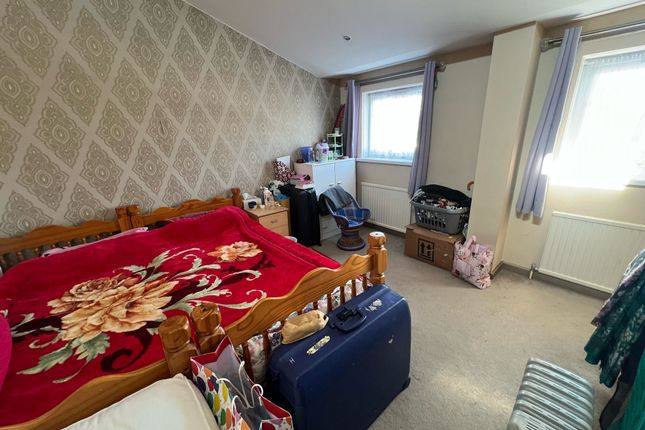 3 bed town house