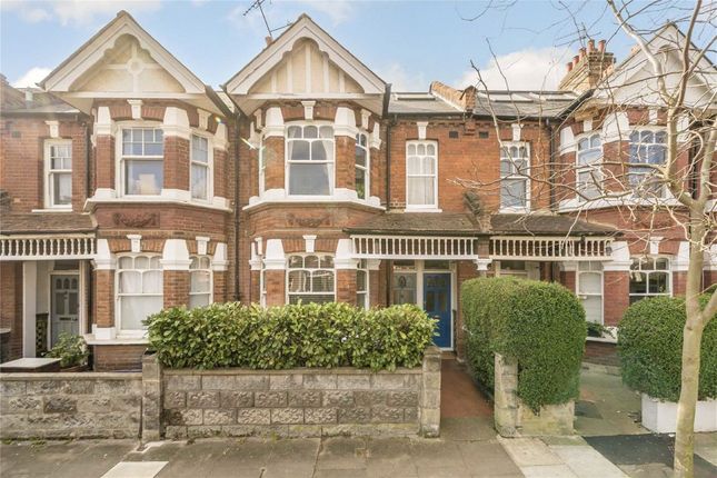 Valetta Road, London W3 2 bed flat for sale