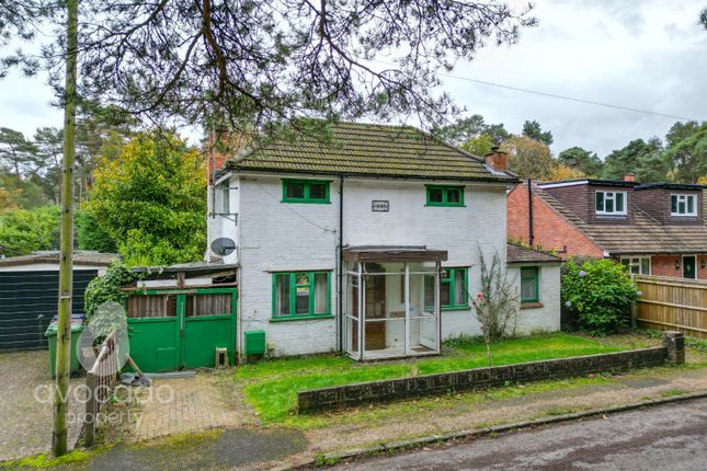 2 bedroom detached house for sale