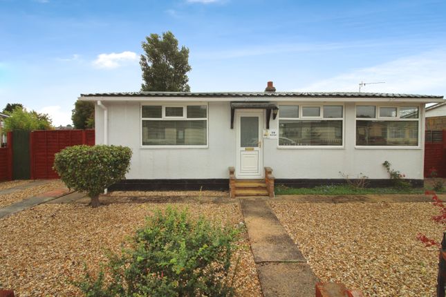 2 bedroom bungalow for sale