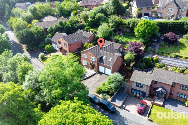 Hanbury Road, Droitwich... 4 bed detached house for sale