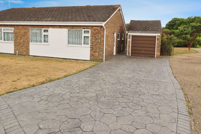 Heathlands, Thorrington, CO7 2 bed bungalow for sale