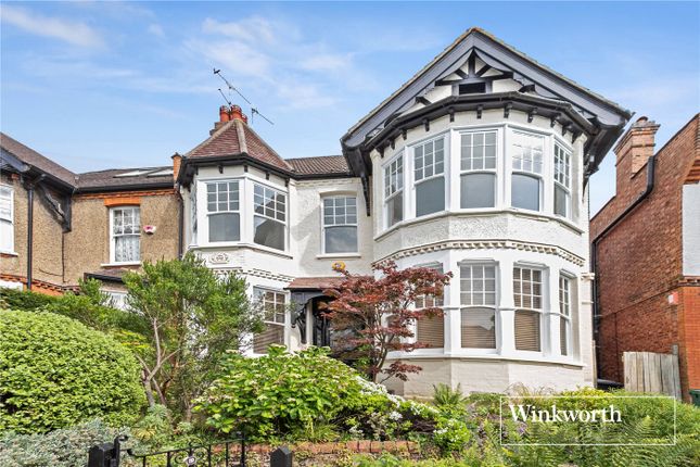 5 bedroom semi-detached house for sale