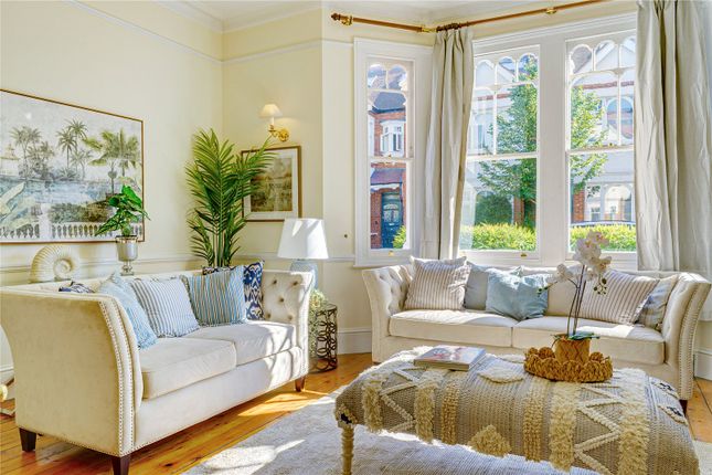 Wakehurst Road, SW11 5 bed end of terrace house for sale