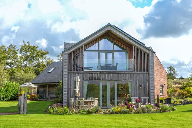 Teinnteach, Biggar, ML12 6NS 4 bed detached house for sale