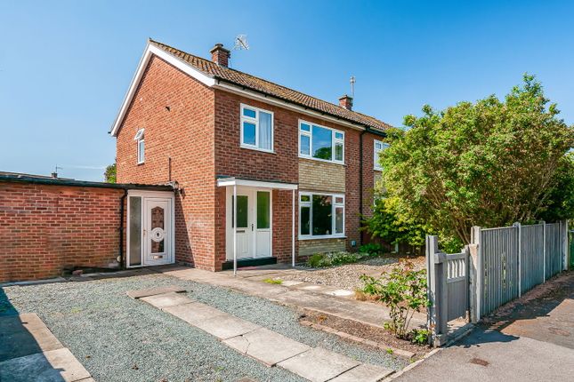 3 bedroom semi-detached house for sale