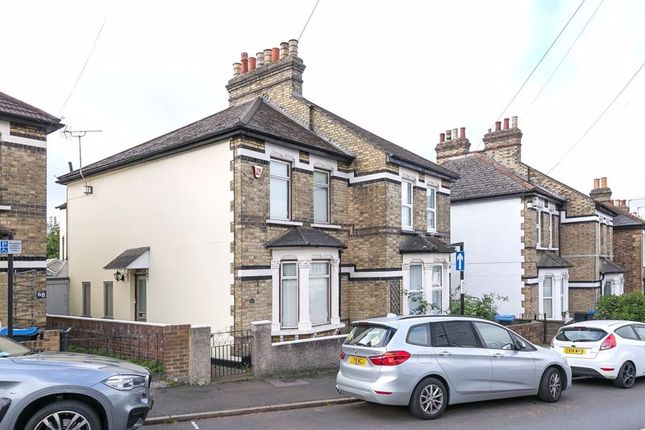 Crunden Road, South Croydon 2 bed semi