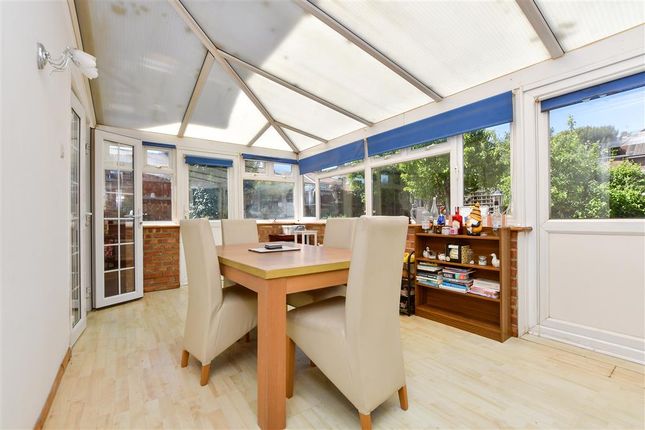 3 bed end terrace house