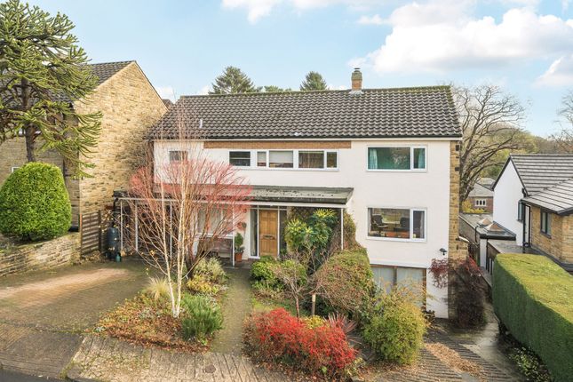 Stone Rings Close, Harrogate, HG2 4 bed detached house for sale