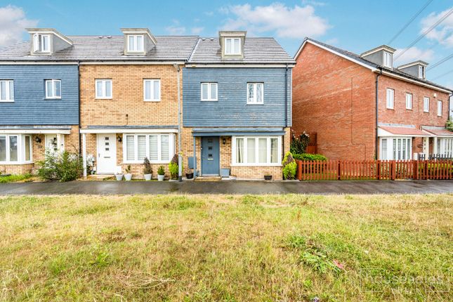 4 bedroom end of terrace house for sale