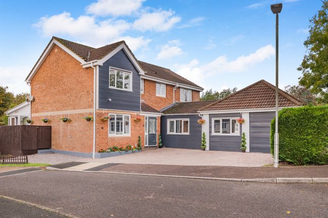 Augustus Way, Lydney 7 bed detached house for sale