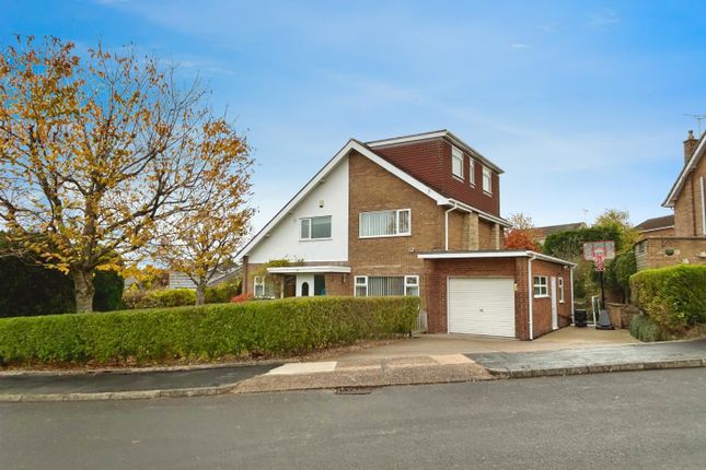 5 bed detached house