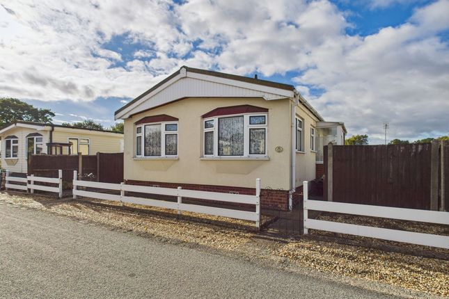 Parklands Mobile Homes, Scunthorpe DN17 2 bed park home for sale