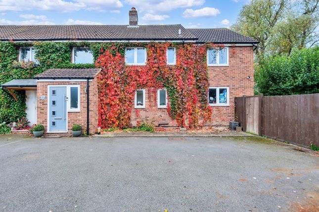 Meadowcroft Way, Royston SG8 4 bed semi