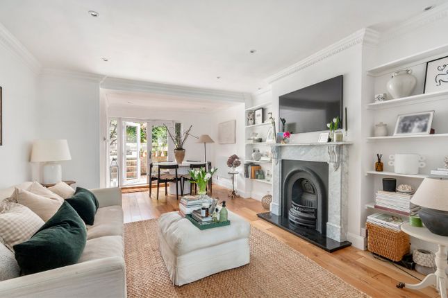 Devonport Road, London W12 1 bed flat for sale