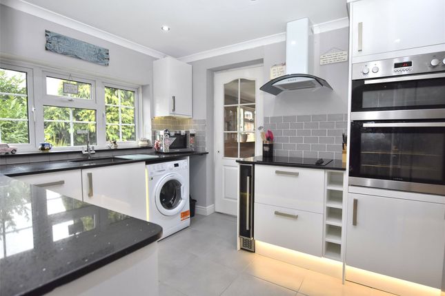 Homefield Close, Surrey RH6 5 bed end of terrace house for sale