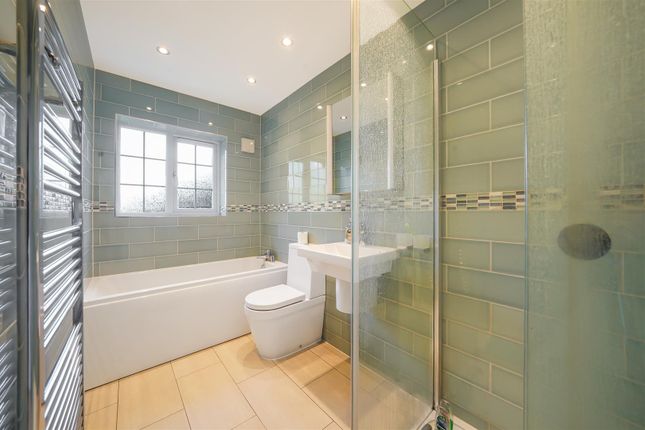 Laurel Drive, Winchmore Hill, N21 3 bed house for sale