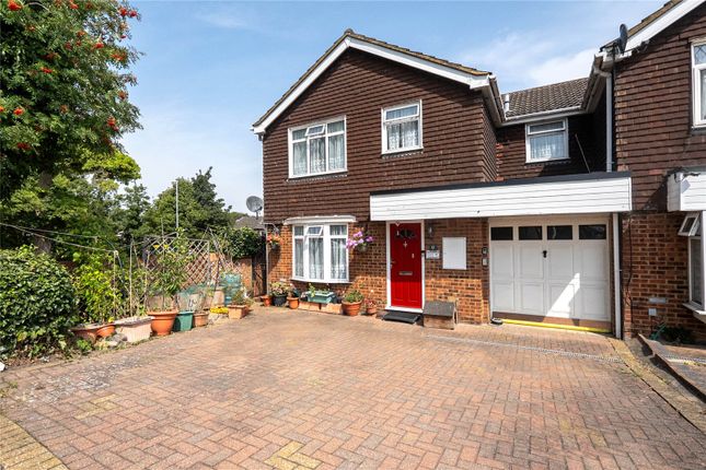 Beale Street, Bedfordshire LU6 4 bed end of terrace house for sale
