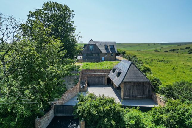 Bostal Road, Steyning, BN44 5 bed detached house for sale