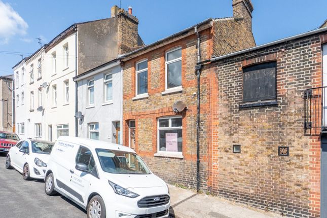Percy Road, Ramsgate CT11 2 bed terraced house for sale