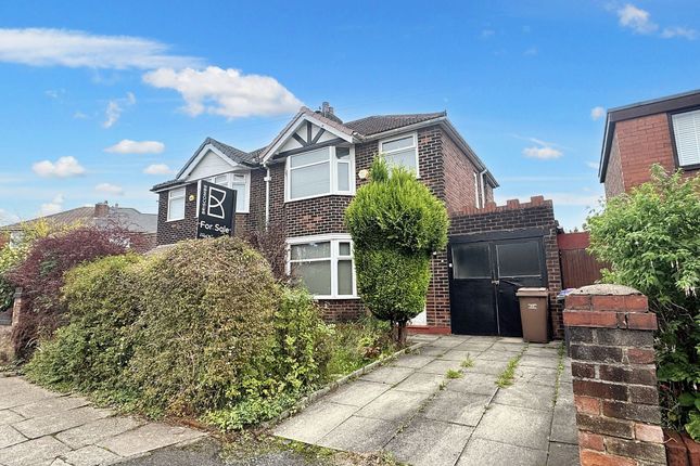 Burton Grove, Manchester M28 3 bed semi