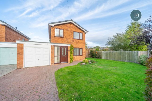 3 bed detached house