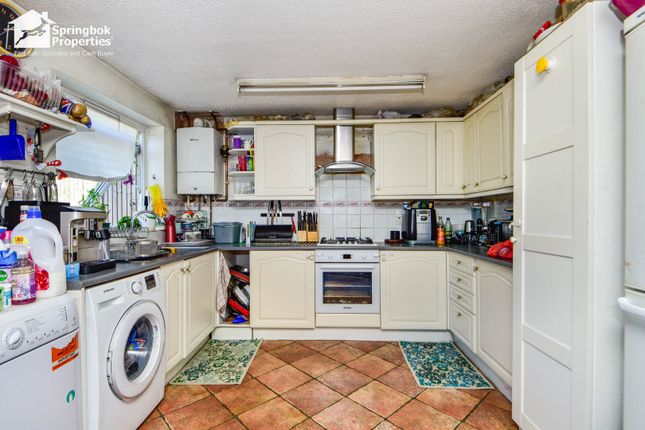 3 bed terraced house