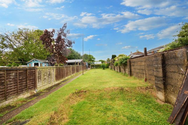 Kingsnorth Road, Ashford TN23 3 bed detached house for sale