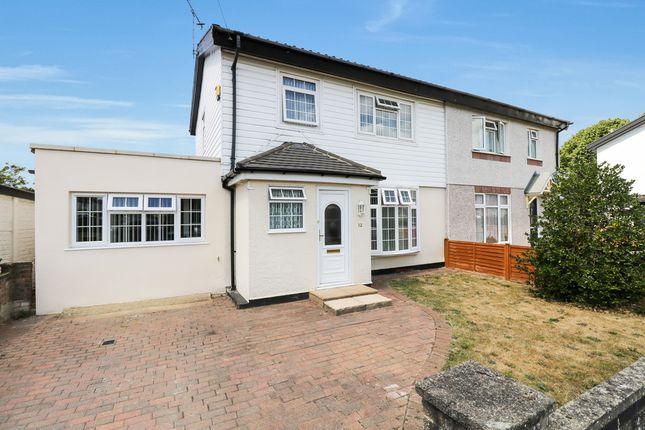 Ward Gardens, Cippenham SL1 3 bed semi