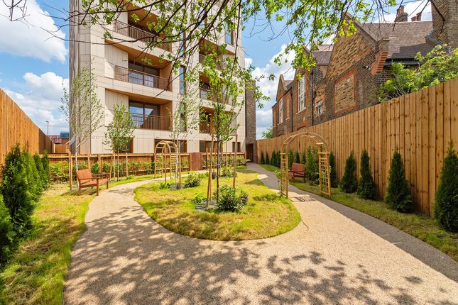 Apt 1480 Kensal View, Kensal Green, NW10 1 bed apartment for sale