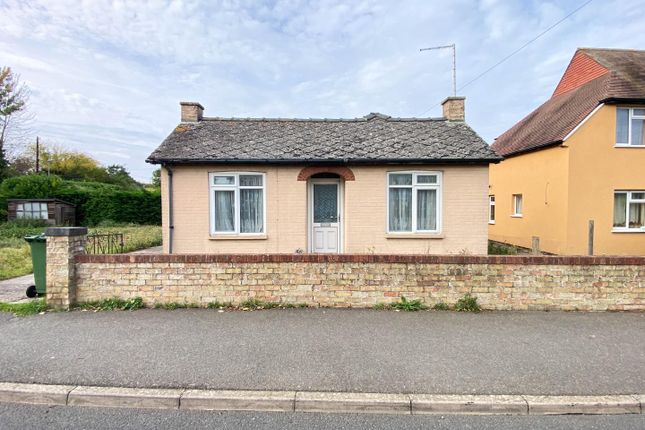 Station Road, Over, Cambridge 2 bed detached bungalow for sale