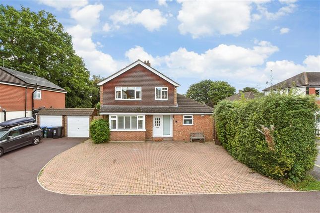 4 bed detached house