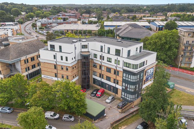 London Road, Berkshire RG12 Studio for sale