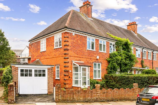 Meadvale Road, Ealing, London, W5 3 bed end of terrace house for sale