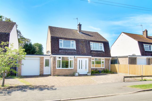 Elm Drive, St Ives, PE27 4 bed detached house for sale