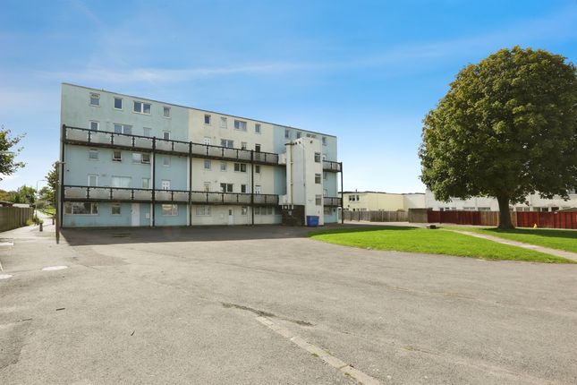 2 bedroom maisonette for sale