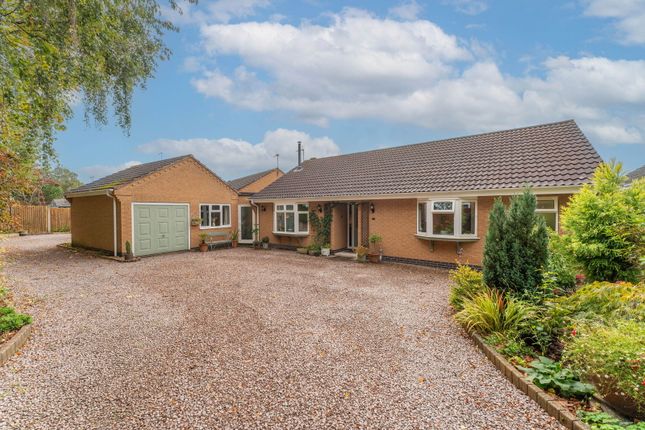 4 bedroom detached bungalow for sale