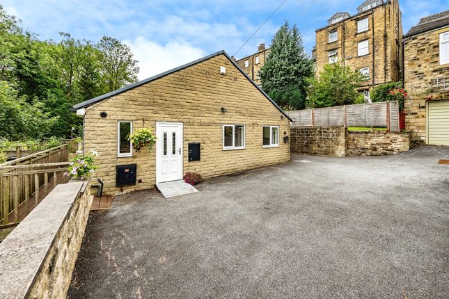 4 bedroom detached bungalow for sale