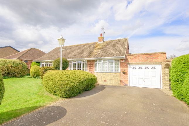 High Road, Grantham NG32 3 bed detached bungalow for sale